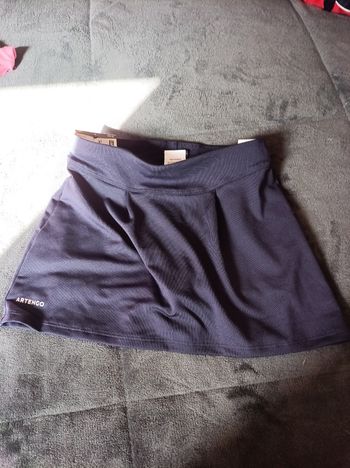 Short jupe de sport neuf decathlon 10 ans