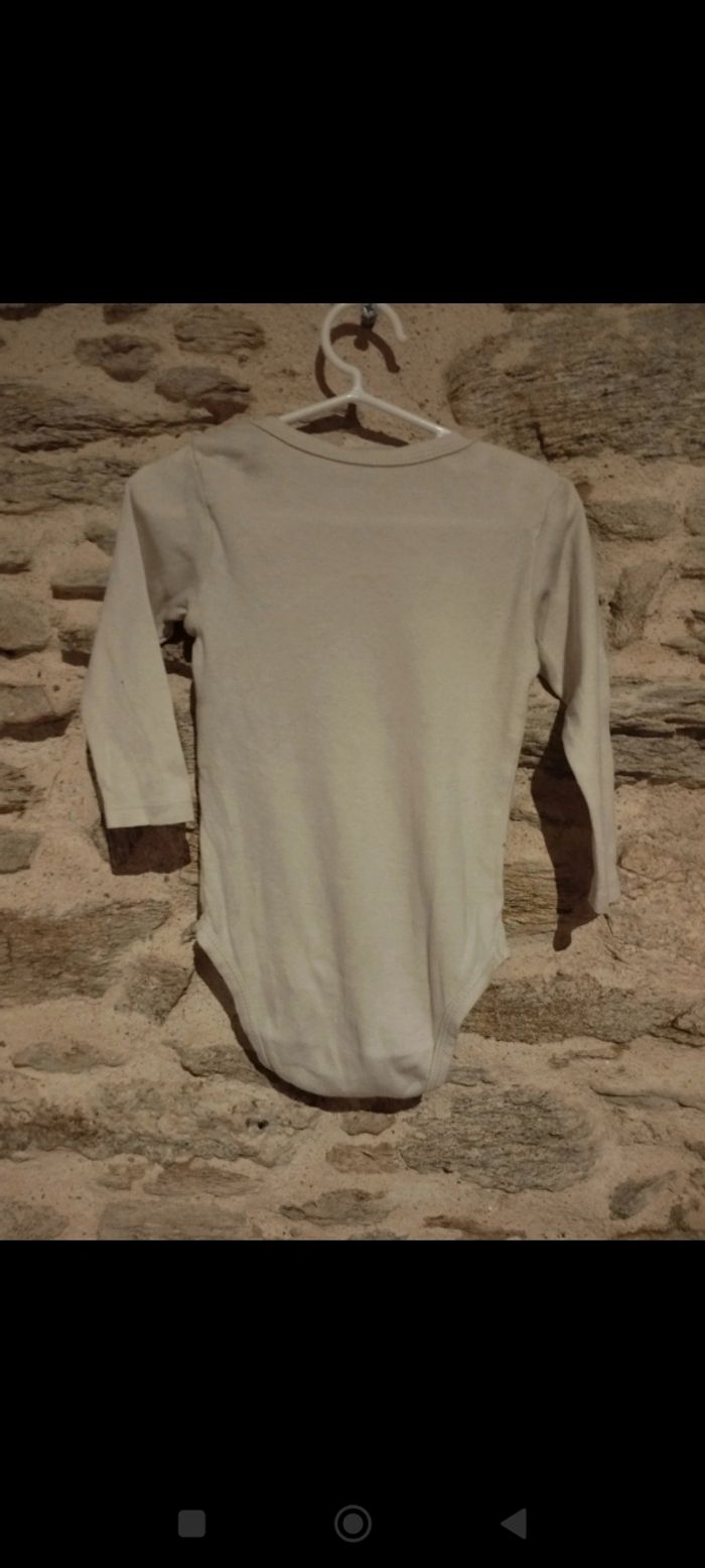 Lot 2 bodies manches longues, taille 6 mois, collection 2025 - photo numéro 3