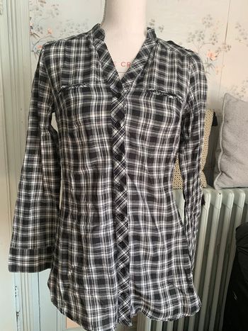 Blouse tunique carreaux noirs et blancs