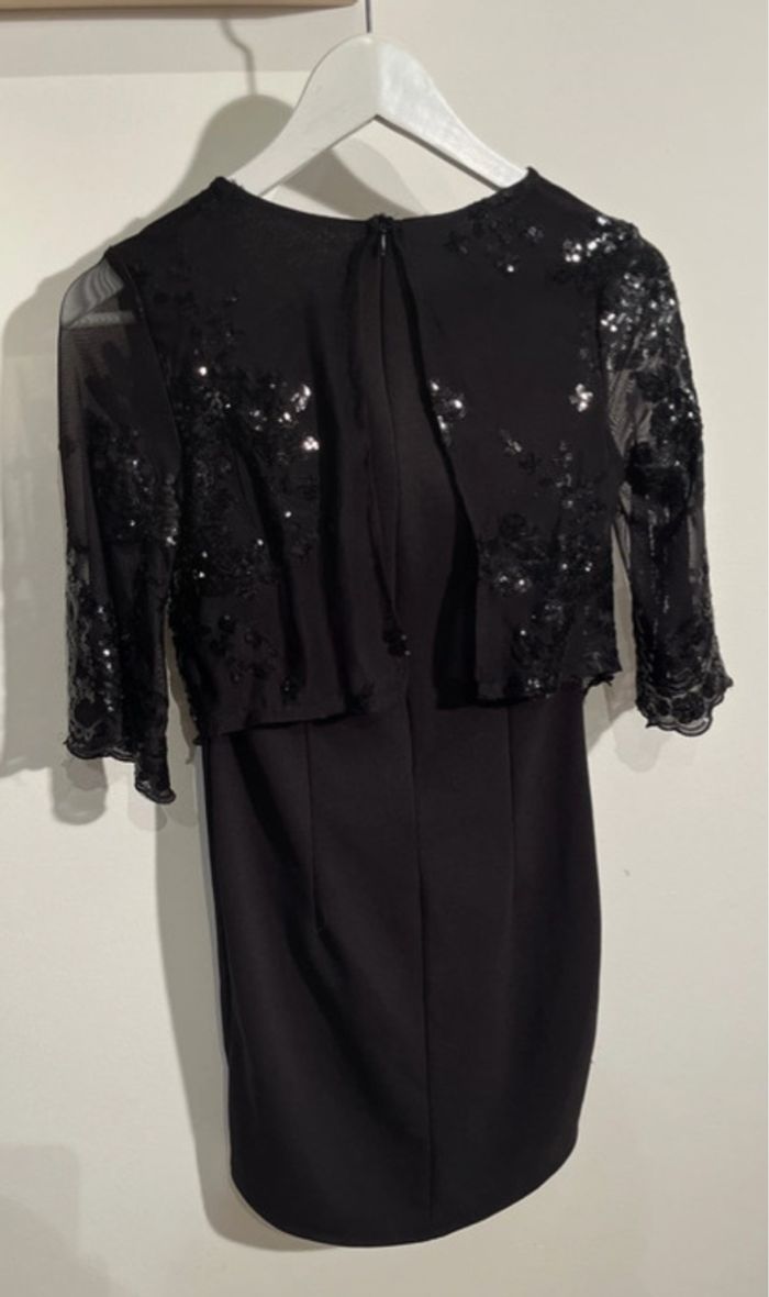 Robe noire chic - photo numéro 5