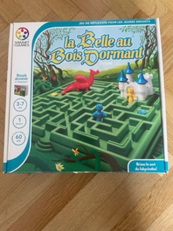 LA BELLE AU BOIS DORMANT JEU DE REFLEXION