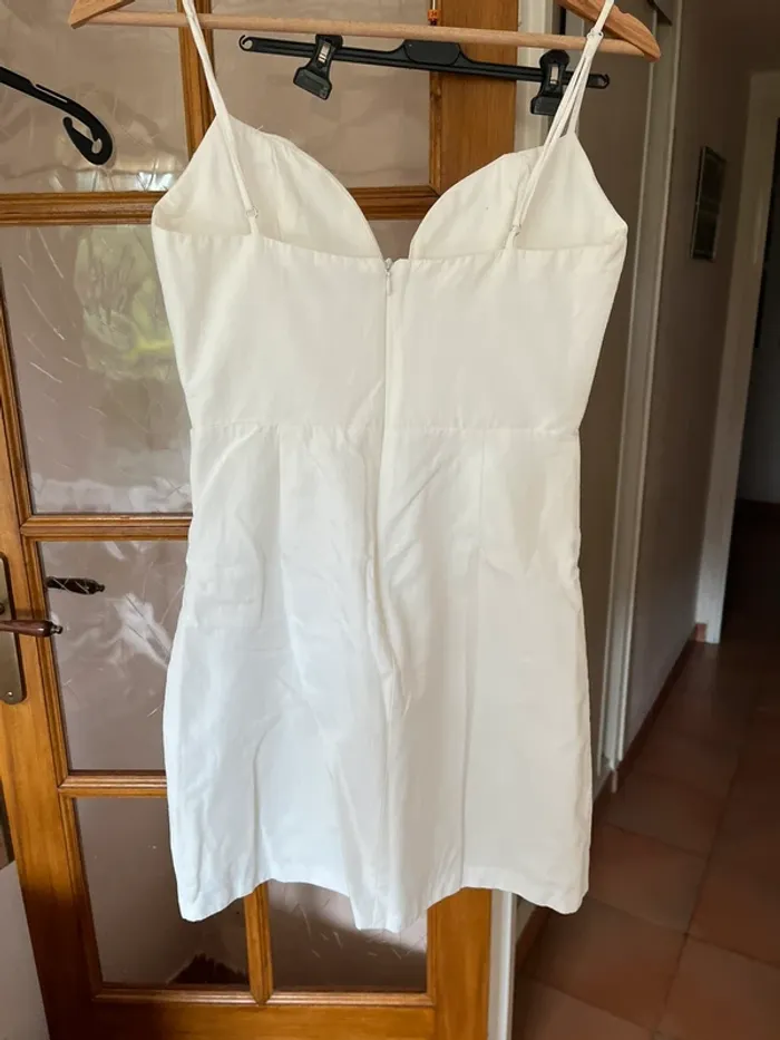 Robe blanche Zara en taille S - photo numéro 2