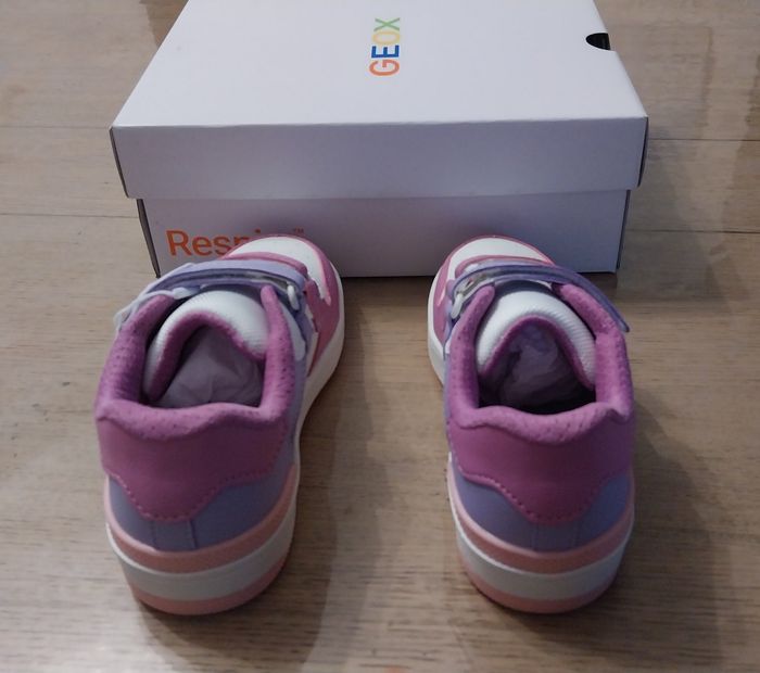 Baskets fille pointure 32 neuves - photo numéro 4