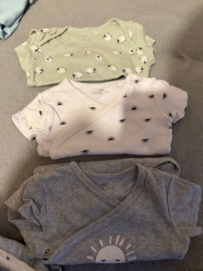 Lot bébé - photo numéro 4