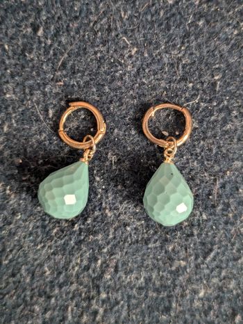 Créoles avec perle turquoise