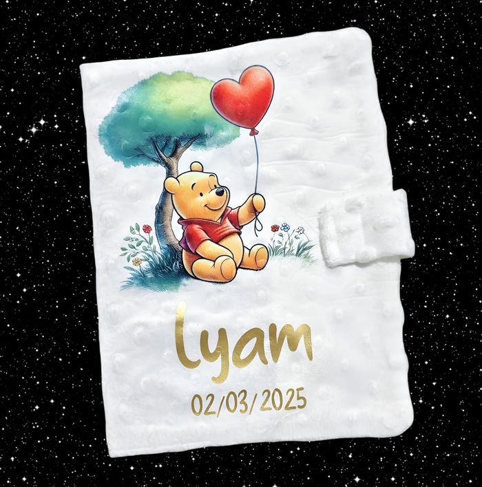 Protège carnet de santé personnalisé winnie - photo numéro 2