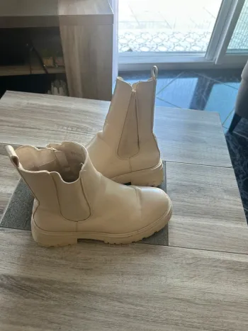 Bottines creme 39