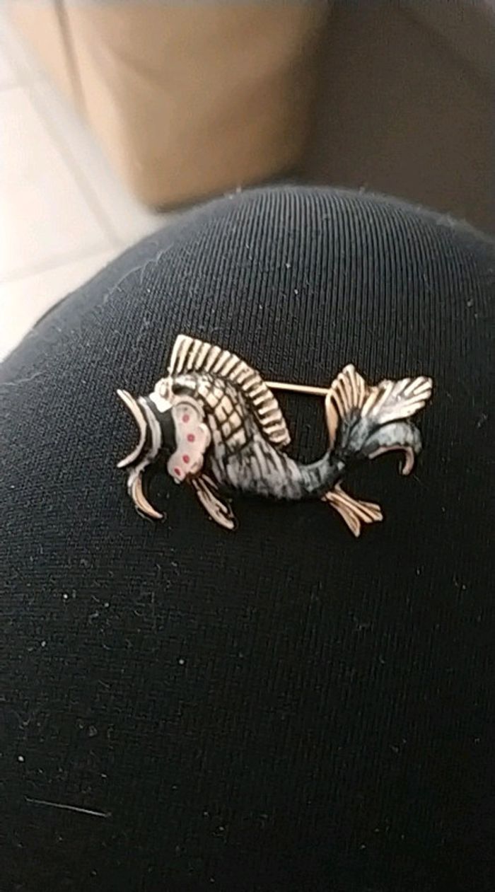 Broche poisson asiatique vintage - photo numéro 3