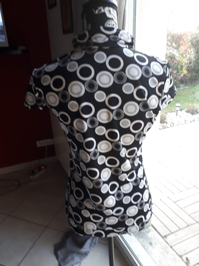 Tee-shirt - photo numéro 2