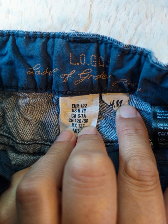 Lot de 2 bermudas en jeans LOGG de H&M en 6-7 ans - photo numéro 3