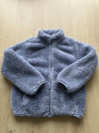 Gilet sherpa veste uniqlo 7/8 ans 