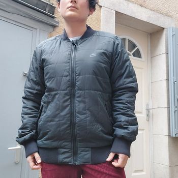 Superbe bombers Nike M homme