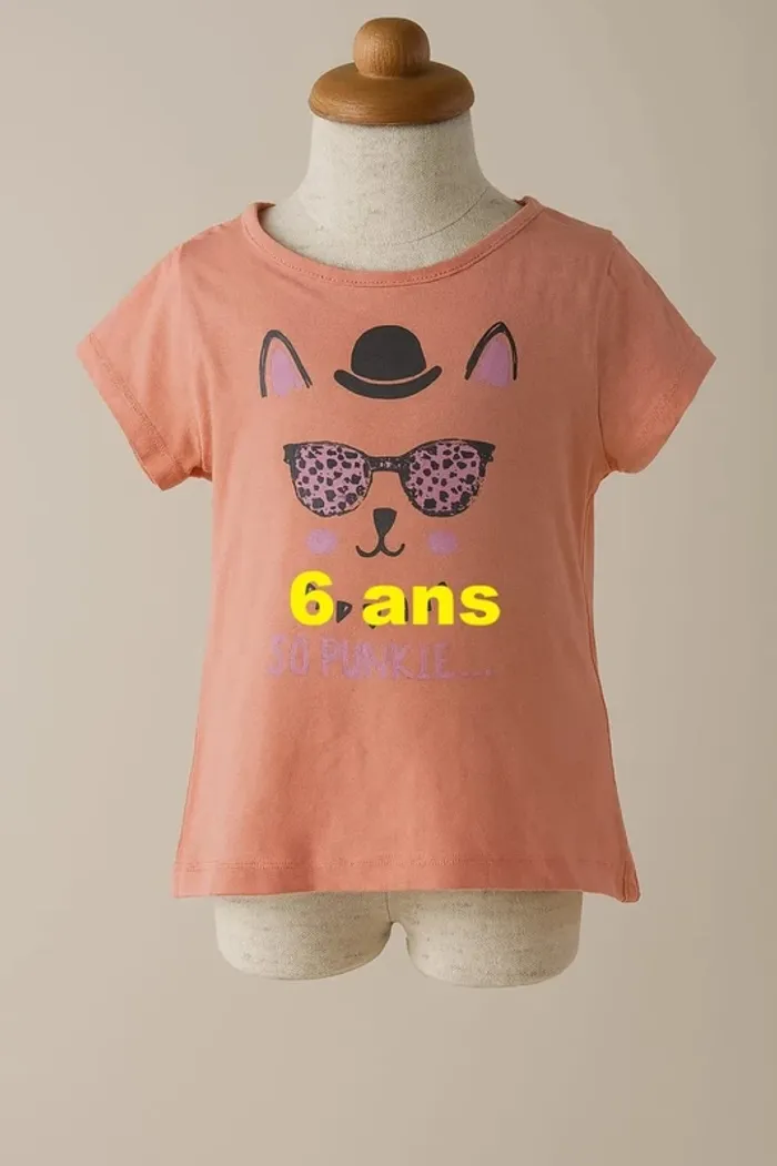 Tee shirt manche courte abricot motif chat Taille 6 ans