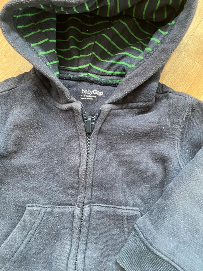 Veste à capuche et zip taille 6/12 mois Baby Gap - photo numéro 2