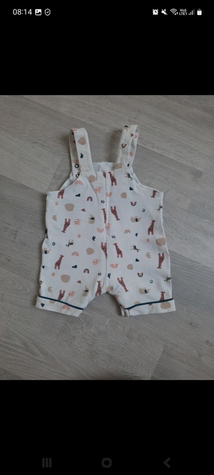 Salopette short 6 mois - photo numéro 2