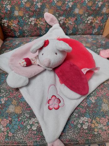 #P6 (2) - Doudou et compagnie plat souris rose rouge blanc Clementine