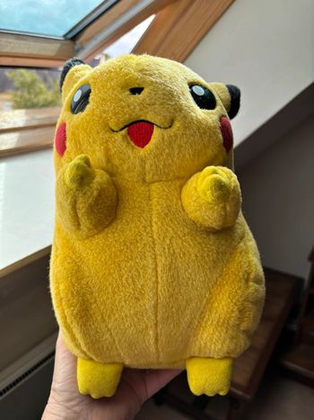 Peluche Pikachu