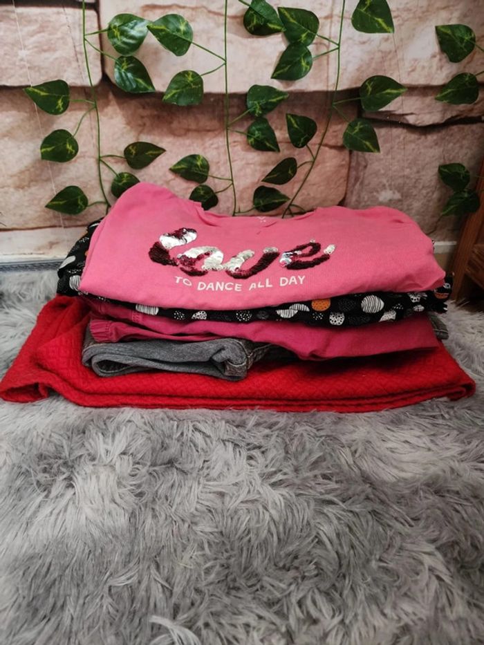 💐Lot vetement fille Taille 7ans 💐
