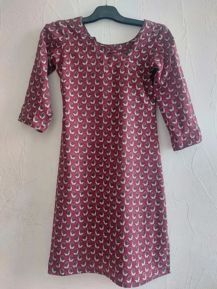 Robe/Tunique mprimée bordeaux