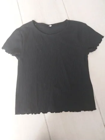 Tshirt only 11 12 ans