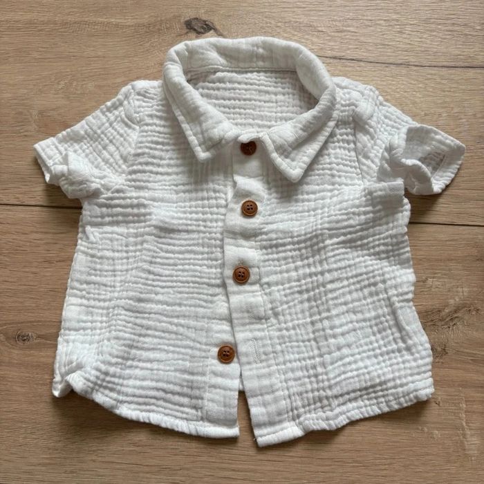 Ensemble Shein Chemise + short – 1-3 mois, neuf jamais porté - photo numéro 2
