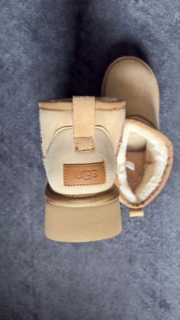 UGG ultra mini - photo numéro 4