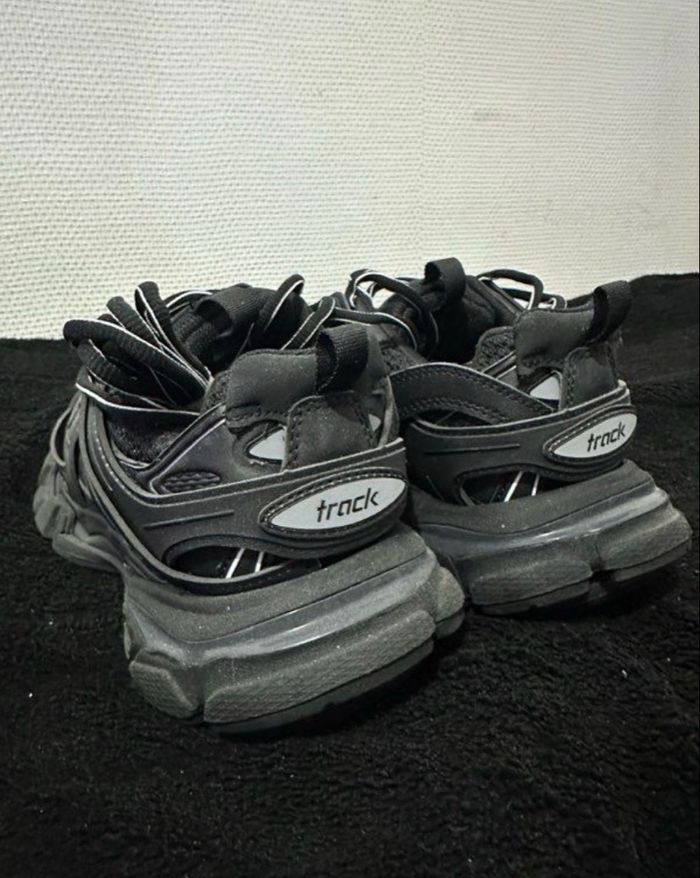 CHAUSSURES HOMME ! Négociable - photo numéro 6