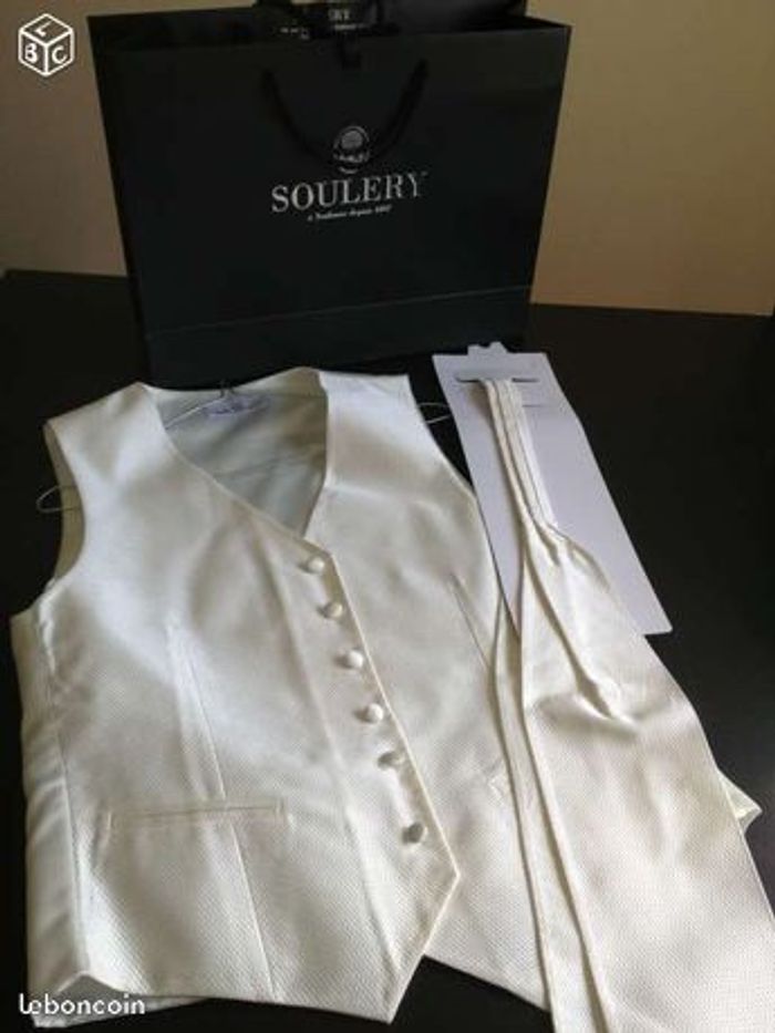 Gillet et Lavallière Soulery