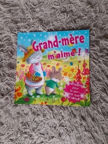 Grand-mère m'aime