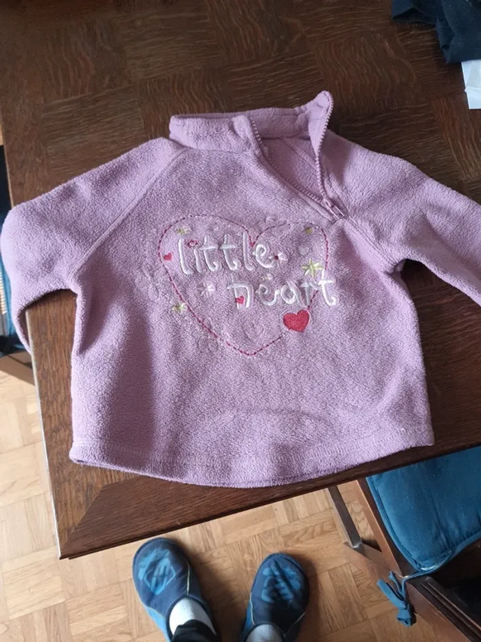 Pull 18mois
