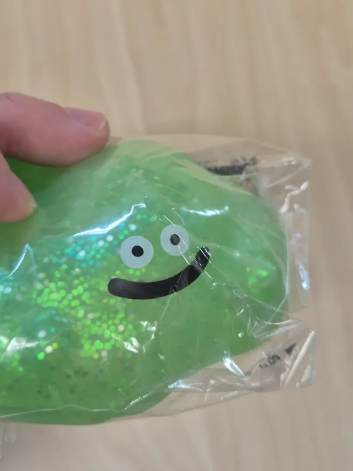 Squishie Silicone Dragon Quest : Liquid Slime - photo numéro 3