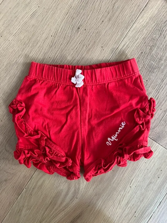Lot 4 short 9 mois - photo numéro 2