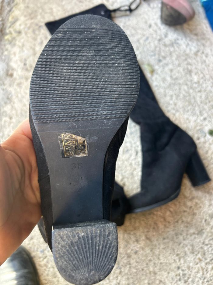 Bottes à talons pointure 38 - photo numéro 2