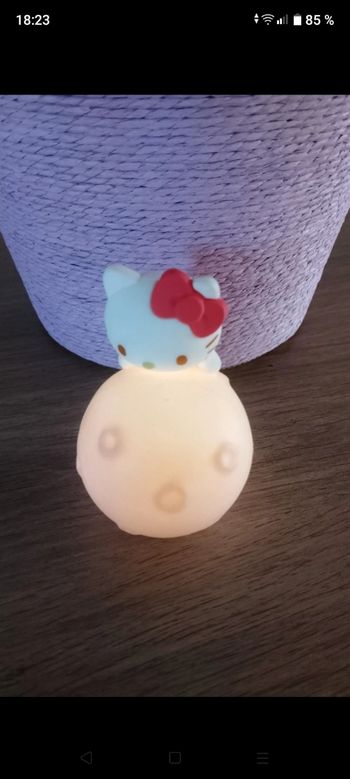 Figurine lumineuse Hello Kitty