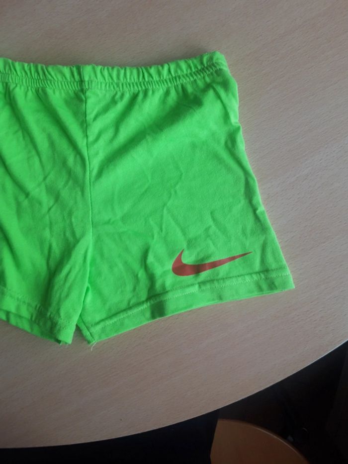 Short 2 ans - photo numéro 2