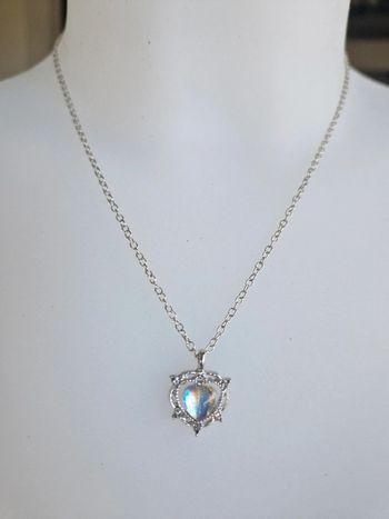 Collier fantaisie argenté pendentif coeur