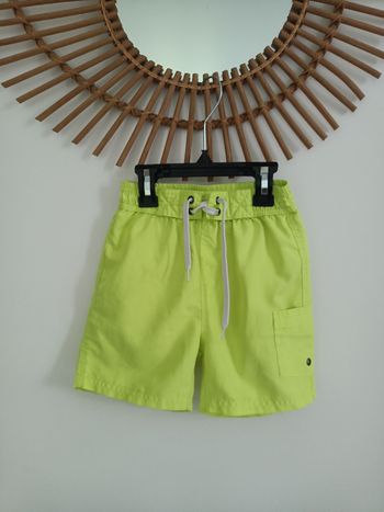 Short de bain jaune 6ans