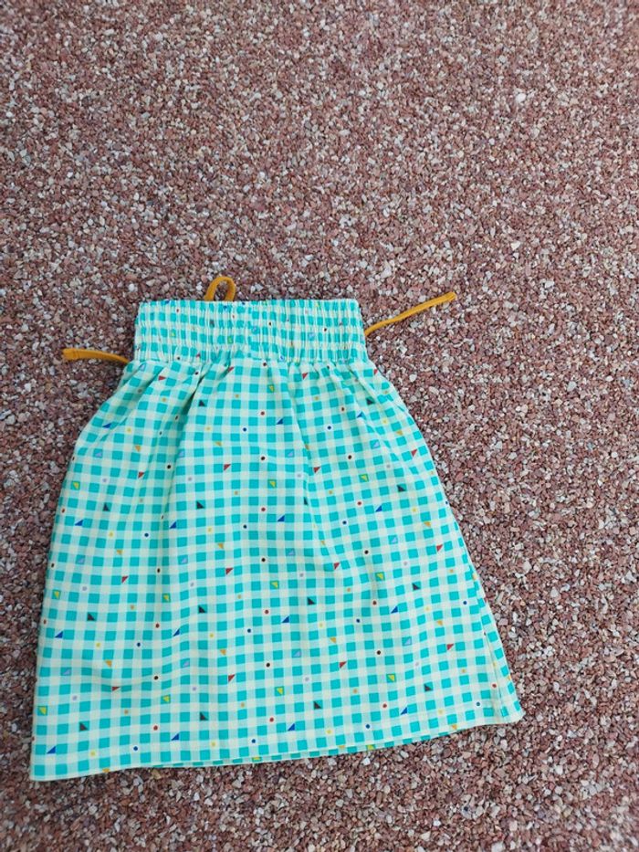 Jupe a carreaux neuve taille 104 - photo numéro 3