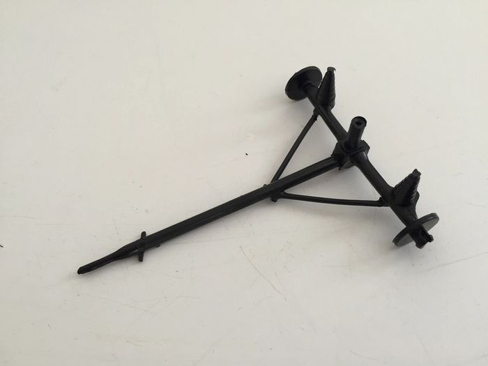 Train arrière pièce détachée miniature Peugeot 203 1954 Solido 1/18 #A38