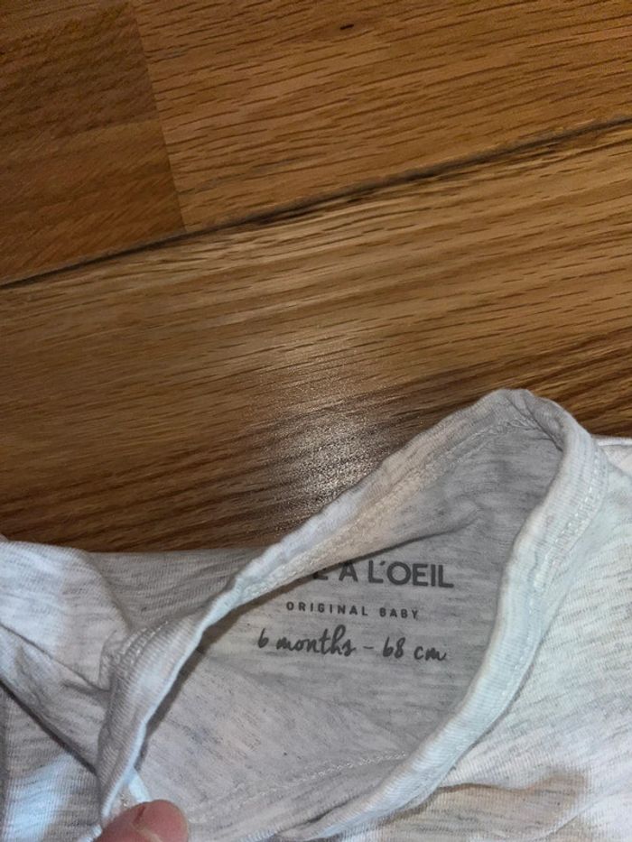 Joli body TAO très bon état gris 6mois/68cm - photo numéro 3
