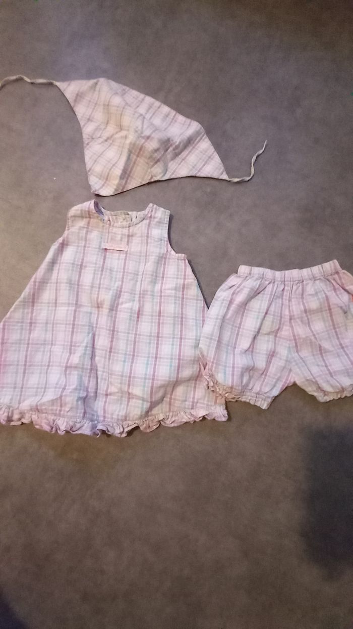 Lot de vêtements fille 9 mois - photo numéro 9