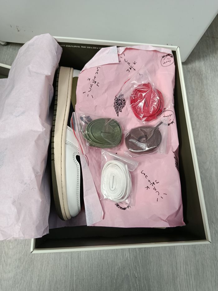 Travis Scott X Jordan Air 1 Low retro OG SP - photo numéro 10