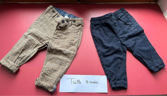 Lot de 2 pantalons taille 9 mois