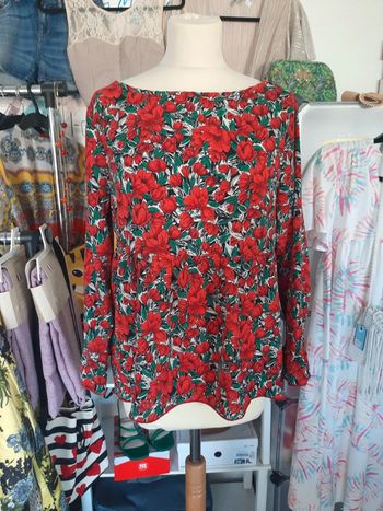 Blouse fleurie rouge col bateau # lora11femme38