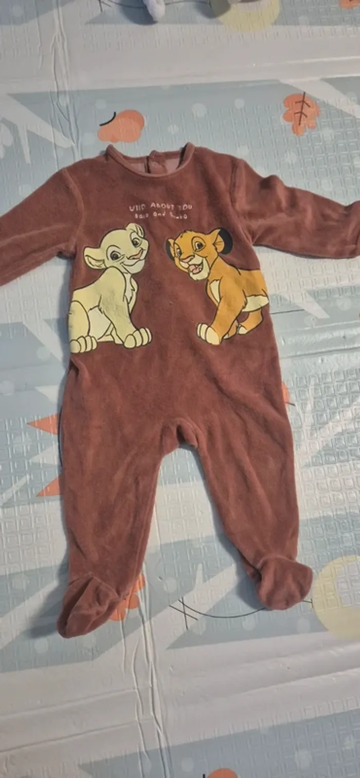 Pyjama velours le roi lion