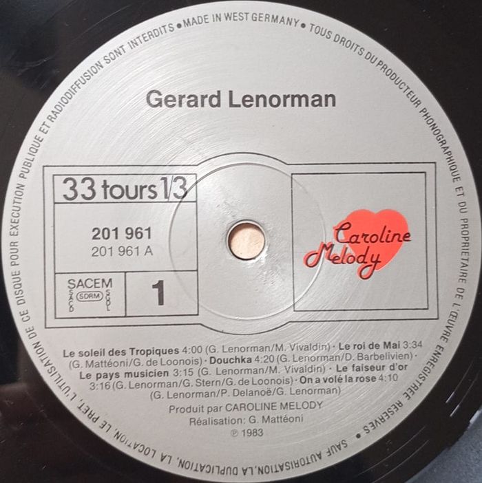 Vends Vinyle Gérard Lenorman vitesse 33 tours format 30 cm 11 titres Album le soleil des tropiques - photo numéro 5