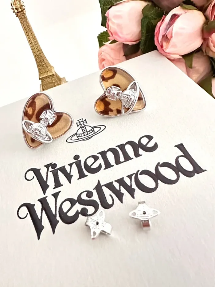 🪐Boucles d’oreilles Vivienne Westwood - photo numéro 2