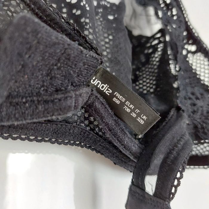 Soutien gorge - photo numéro 3