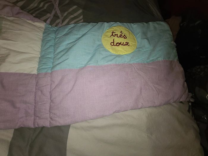 Tour de lit bébé fille - photo numéro 3