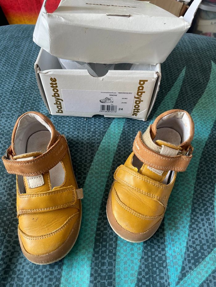 Sandales chaussures babybotte snow
